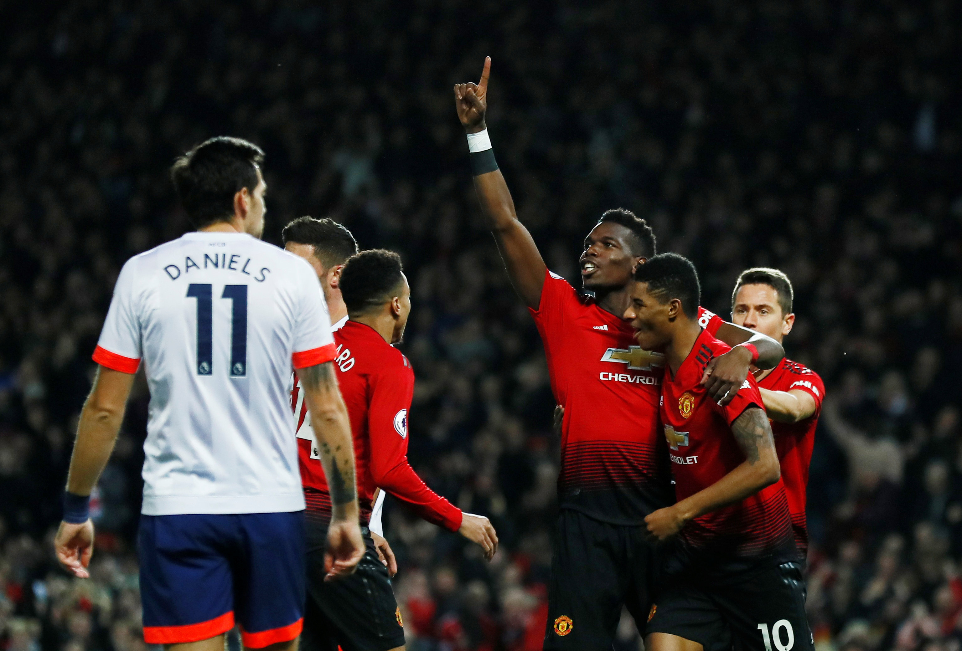 一直在竭力 一直在竭力