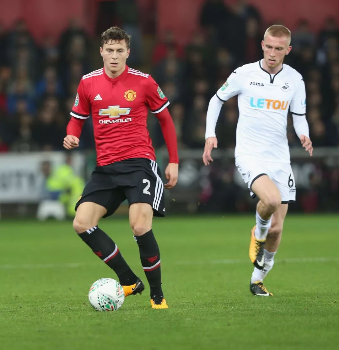 察到锋线队 察到锋线队